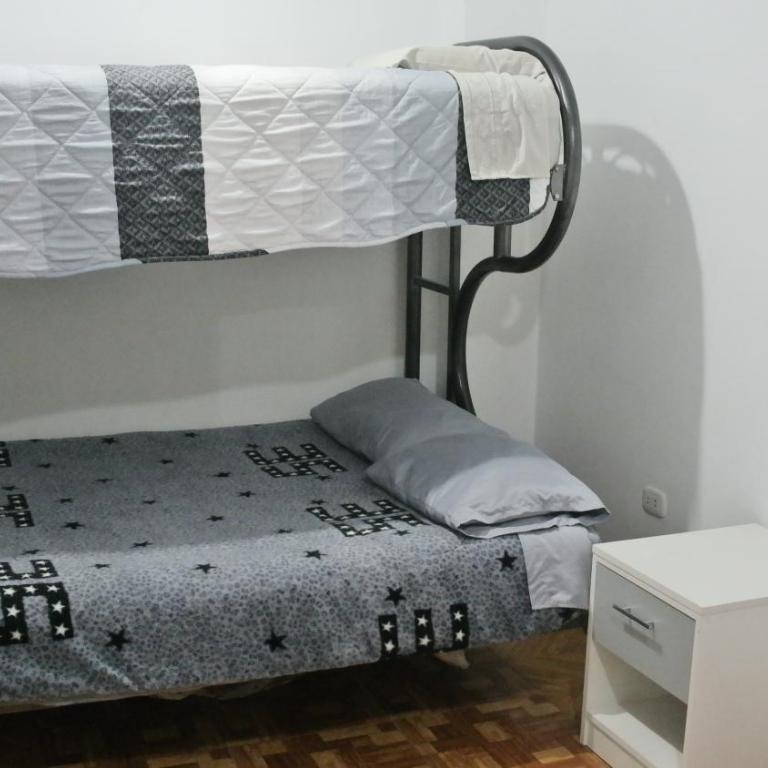 Departamento céntrico 85 m2 - Apartamento de 2 dormitorios - 15