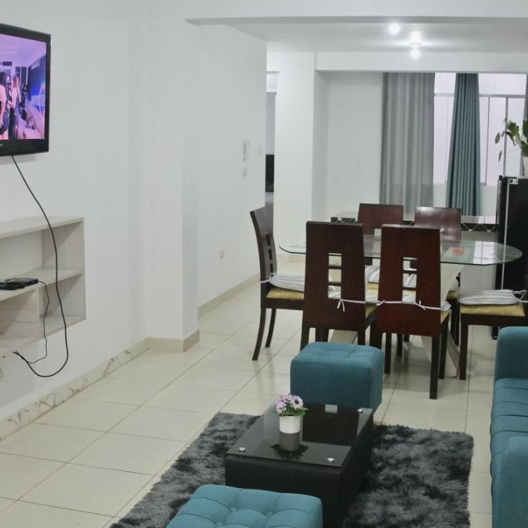 Departamento céntrico 85 m2 - Apartamento de 2 dormitorios - 4