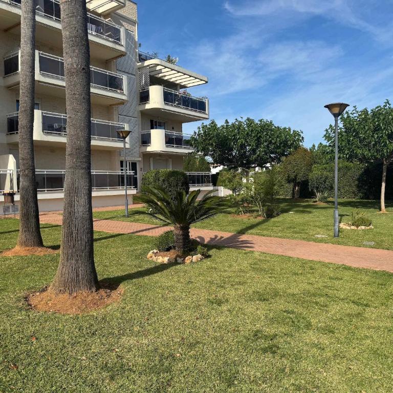 Beachnear modern apartment with community pool - Apartamento - 9