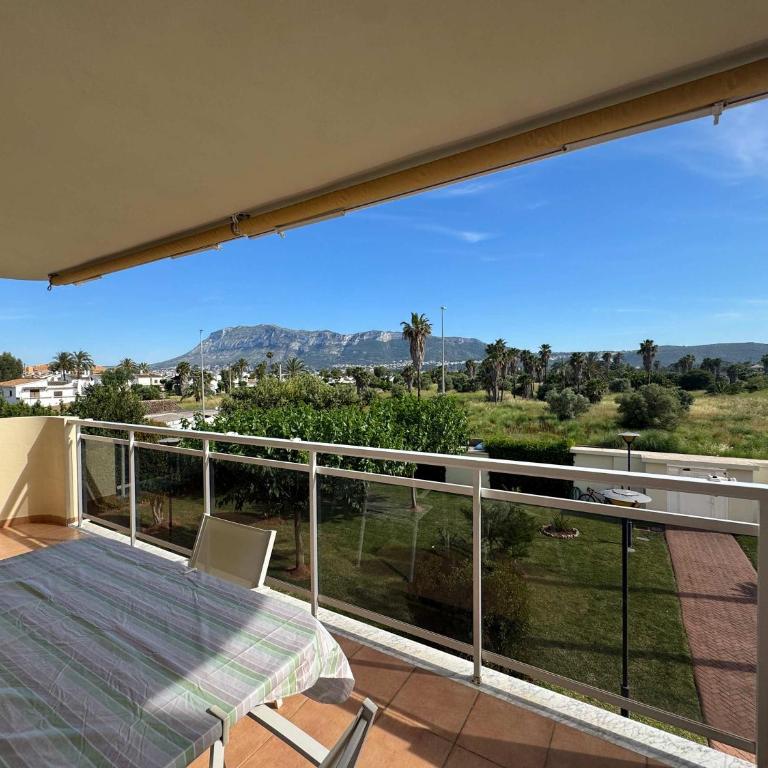 Beachnear modern apartment with community pool - Apartamento - 24