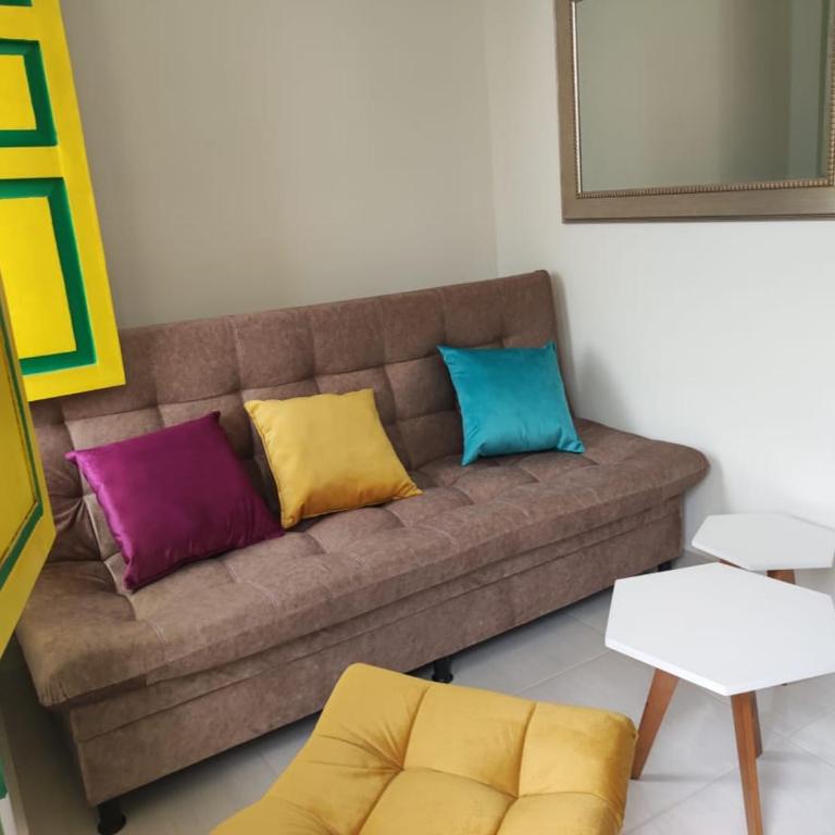 apartamento luvs - Three-Bedroom Apartment - 8