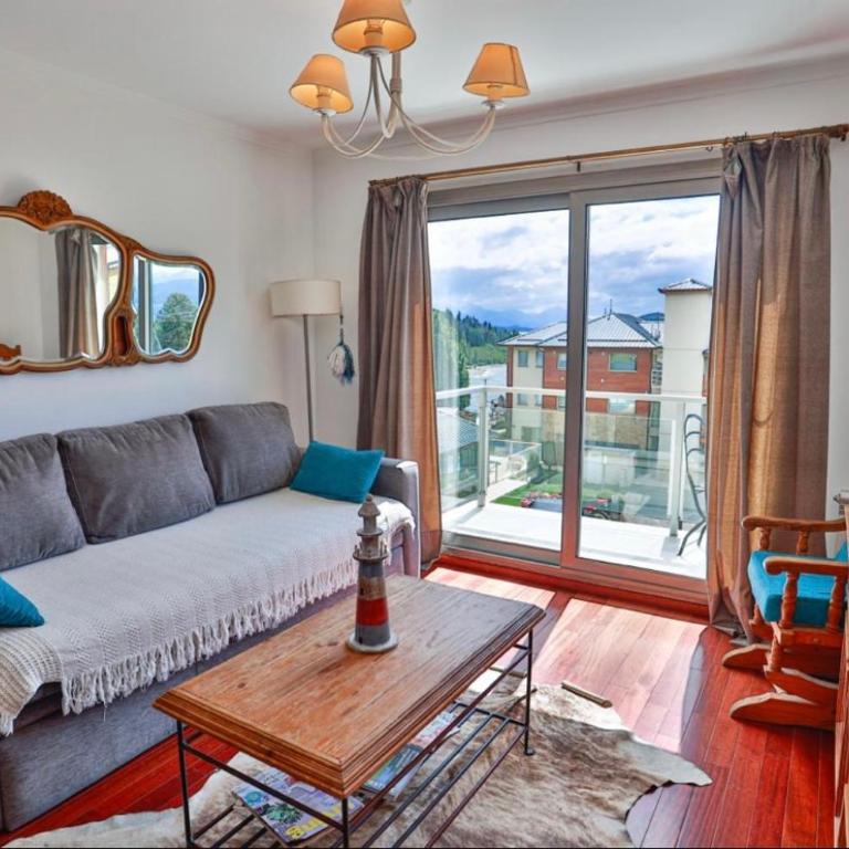 Dúplex frente a Playa Bonita con Piscina Climatizada, Balcón y Juegos - Apartamento Dúplex - 8