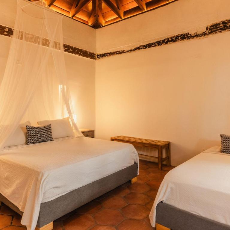 Ecohotel Raices del Rosario - Triple Room with Terrace - 6