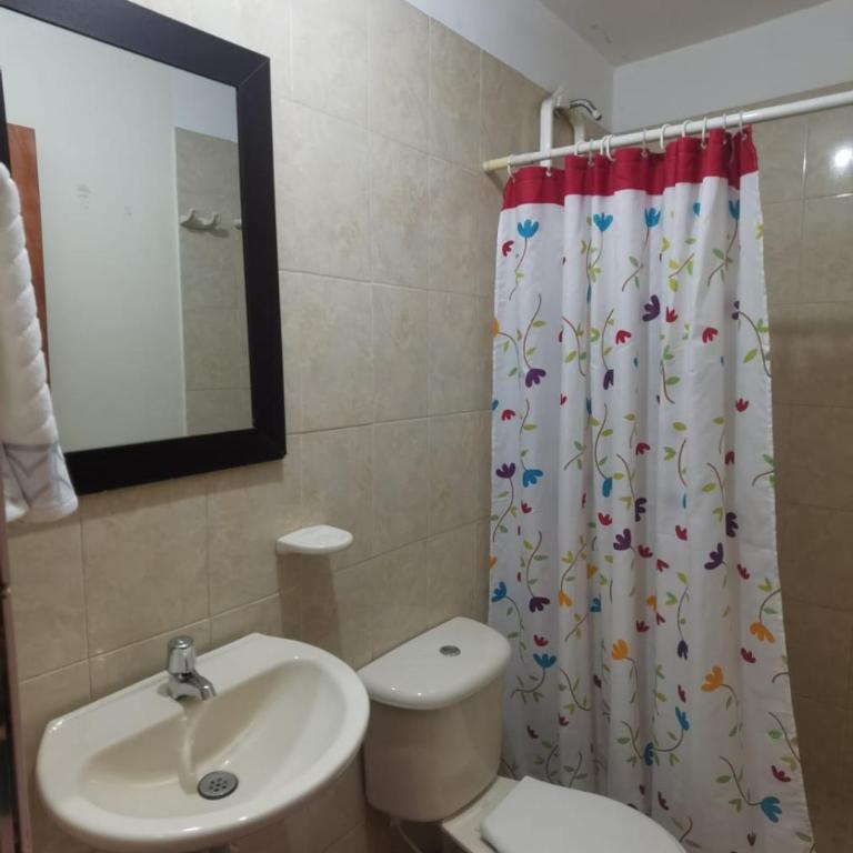 Roof Hostel - Apartamento Estudio - 1 cama doble - 6