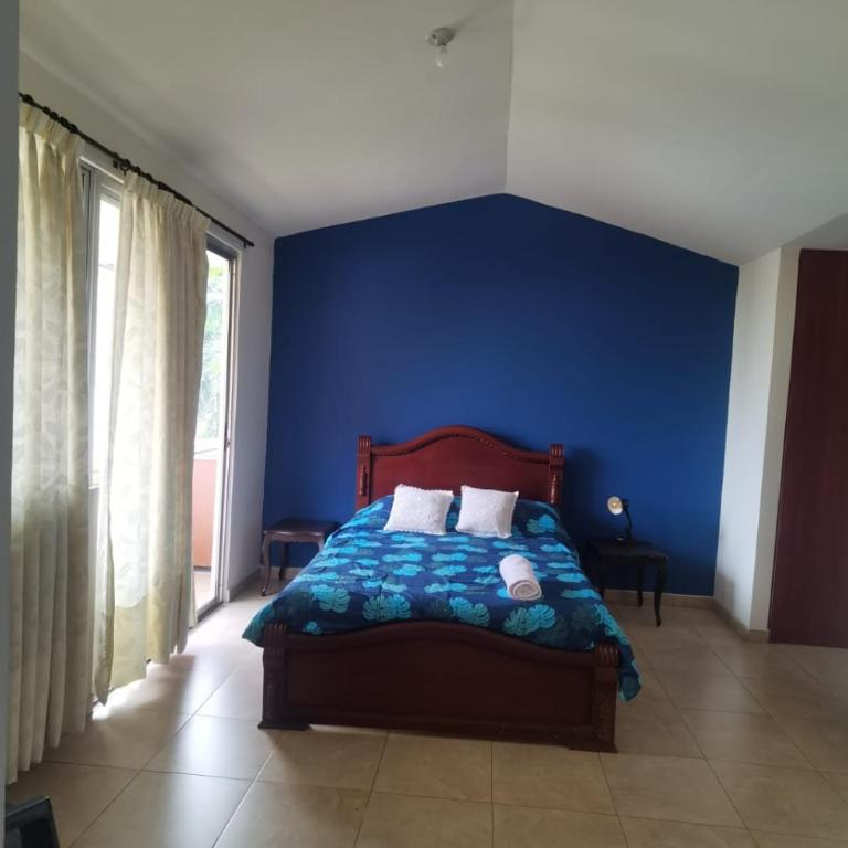 Roof Hostel - Apartamento Estudio - 1 cama doble - 2