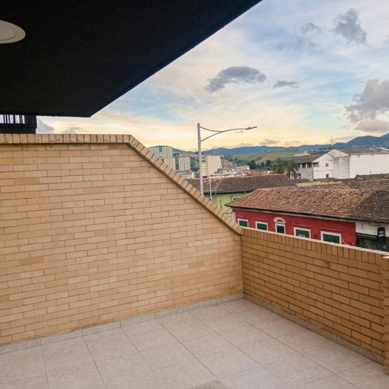 STAR- Amplio Balcon con Ubicación Central - Apartamento Deluxe de 2 dormitorios con balcón - 17