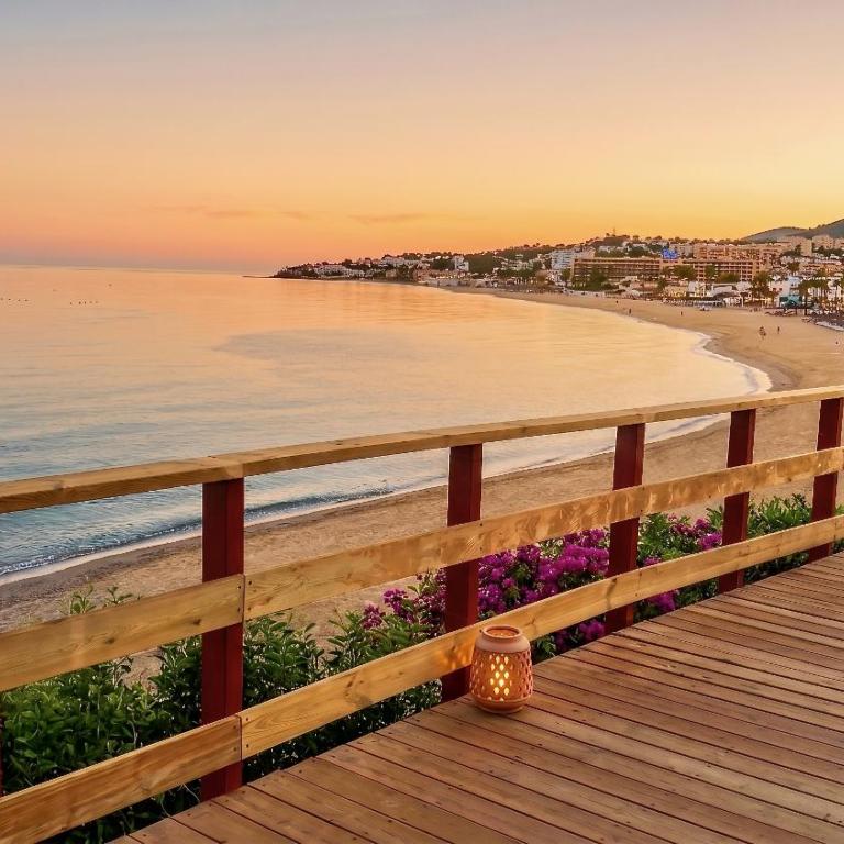 La Cala Center Premium Penthouse Motorized Terrace & Sea Views - Three-Bedroom Apartment with Sea View - 20