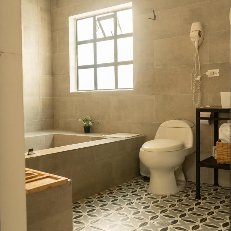 574 Hotel - Habitación Doble con bañera de hidromasaje - 8
