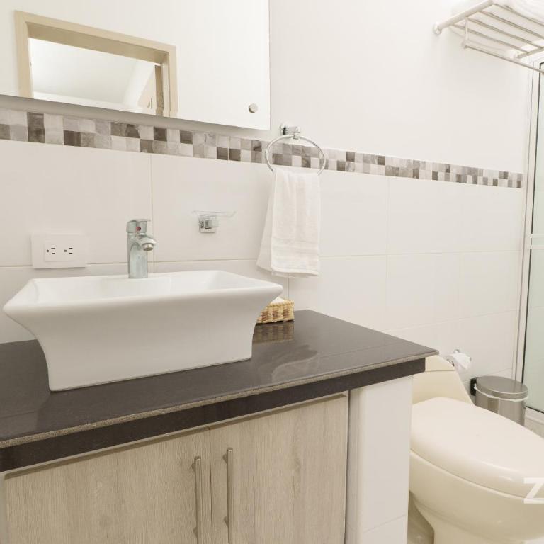 Hotel On By Zenya Host - Apartamento Deluxe de 2 dormitorios con balcón - 13