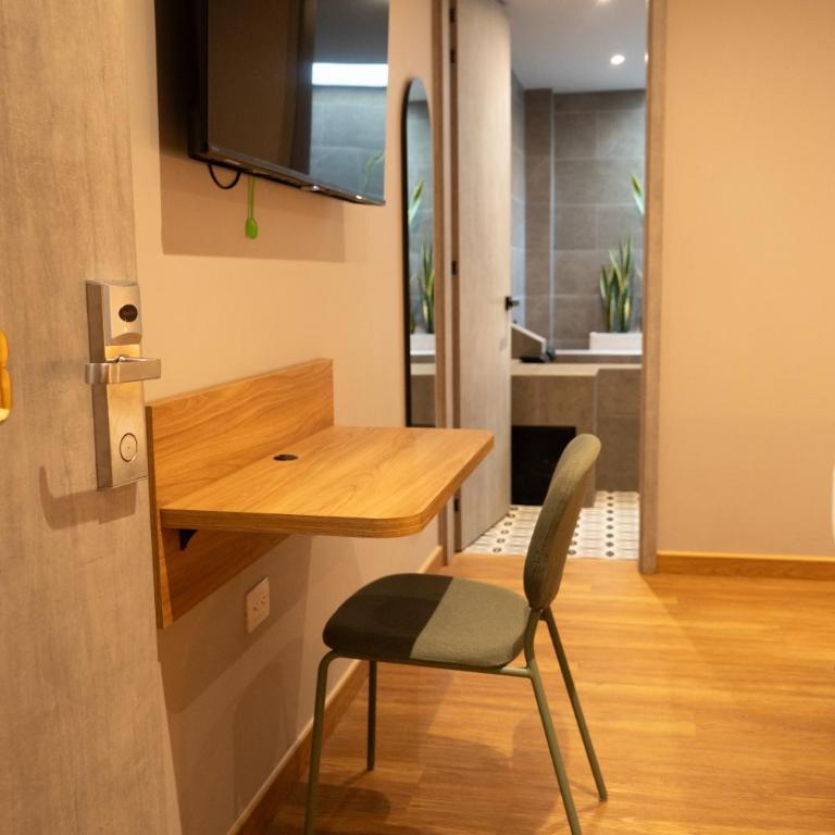 574 Hotel - Habitación Doble con bañera de hidromasaje - 5
