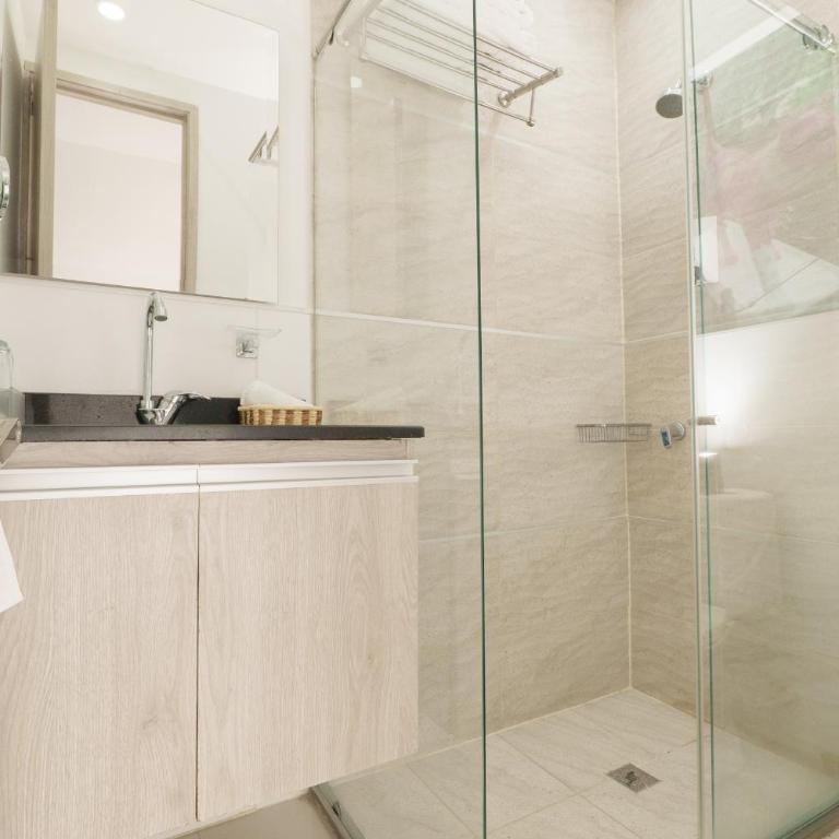 Hotel On By Zenya Host - Suite Executive - 14