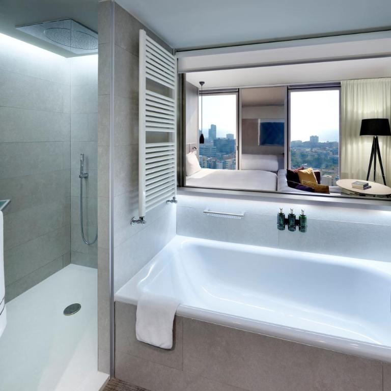 Meliá Barcelona Sky 4 Sup - The Level Master Suite with Sea View - 6