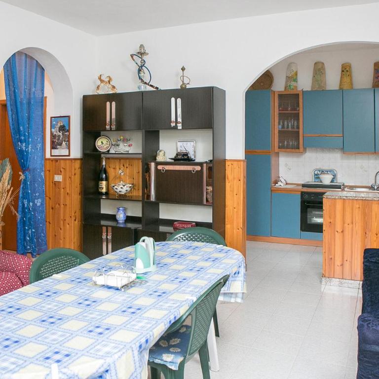 2 Bedroom Lovely Home In Santa Maria Del Focall - Maison 2 Chambres - 8