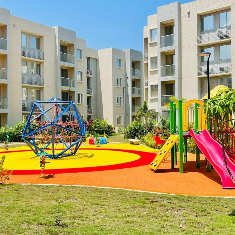 Capriela Serena del Mar - Two-Bedroom Apartment - 4