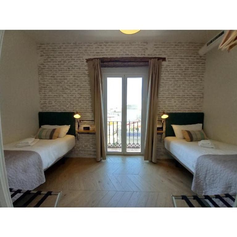 Homey Seville Brand New Arfe II Apartment Near Cathedral 8 people - Apartamento de 3 dormitorios - 3