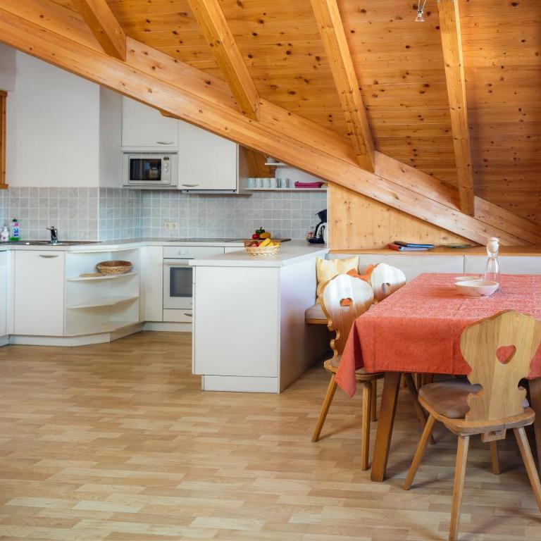Schimpfösslhof - Apartment mit Blick auf die Berge - 2