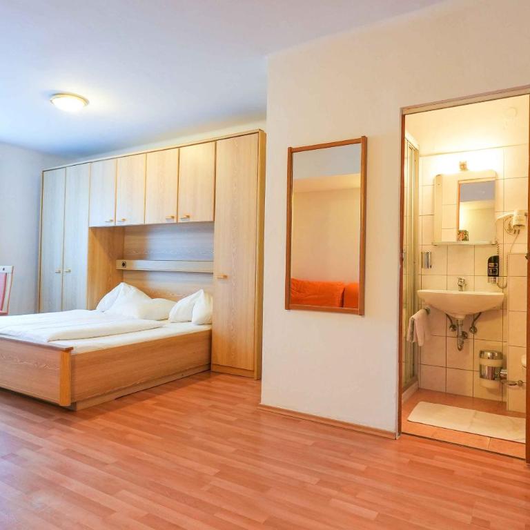 Strandhotel Pichler - Doppelzimmer - 1