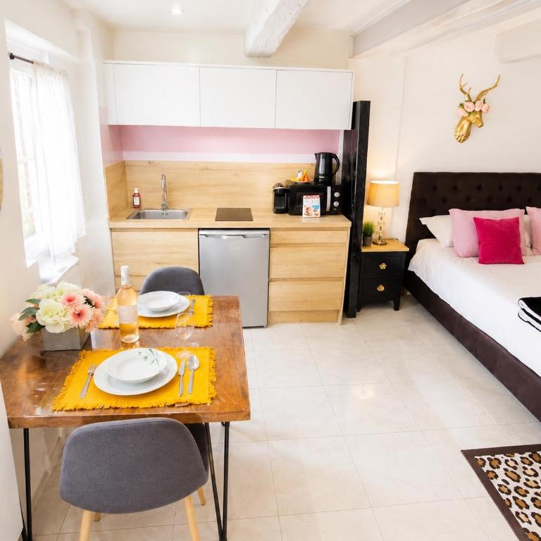 Artistic Antibes Apartment - Appartement 1 Chambre - 12