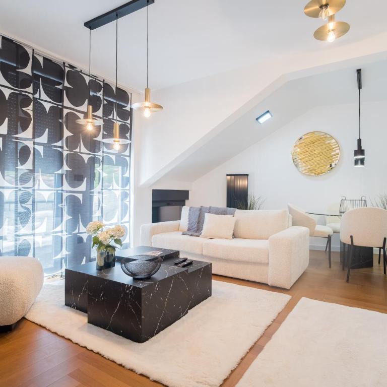 Liberty Central Apartment - One-Bedroom Apartment - 4
