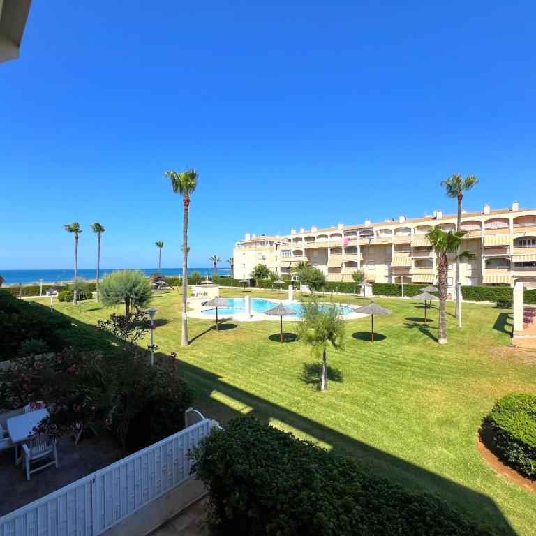 Residencial Bahia de Denia by CARLOSFERIEN - Apartamento de 2 dormitorios con vistas al mar - 1