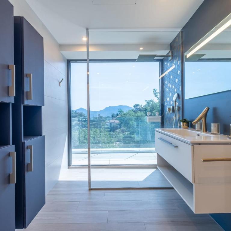 Architect-Designed House Heated Pool and Sea View - Villa - 29