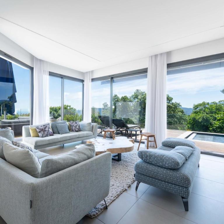 Architect-Designed House Heated Pool and Sea View - Villa - 52