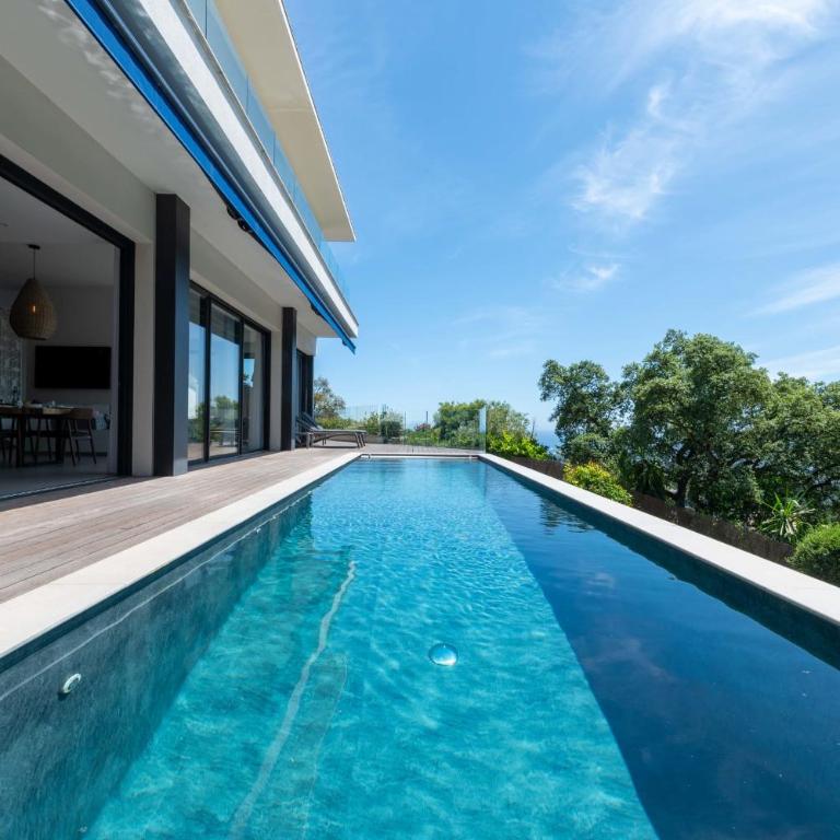 Architect-Designed House Heated Pool and Sea View - Villa - 62