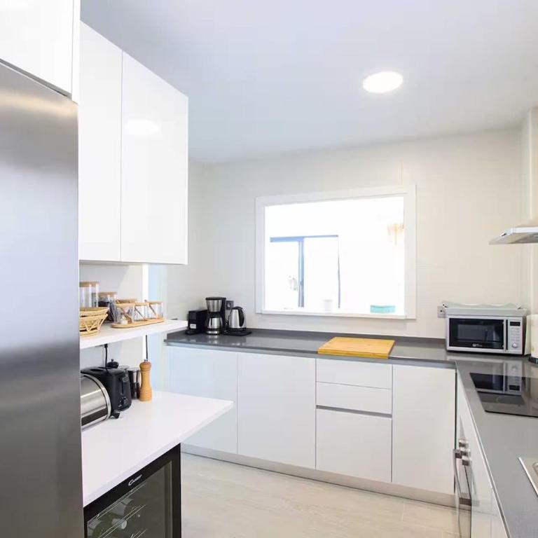 Duplex with ocean views, pool, and beach 100m away - Apartamento de 3 dormitorios - 22