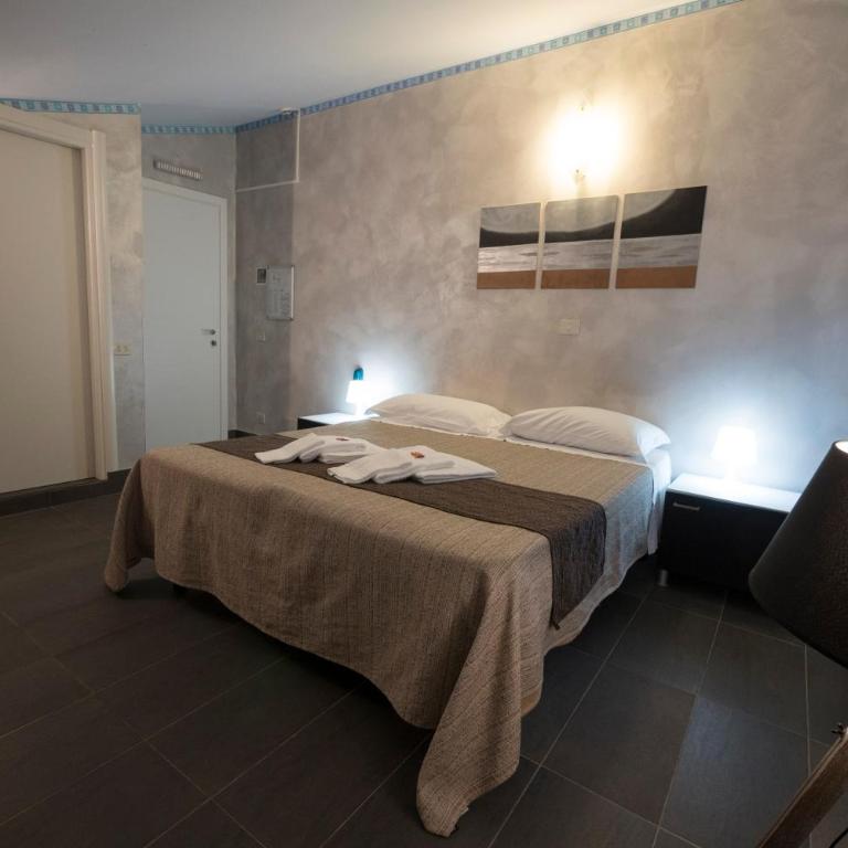 Albergo Serena - Camera Tripla - 10