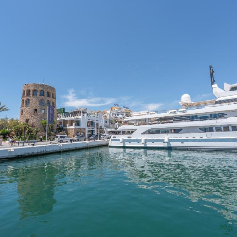 Enjoy Puerto Banus Next To Beach - Apartamento Superior de 1 dormitorio con balcón - 5