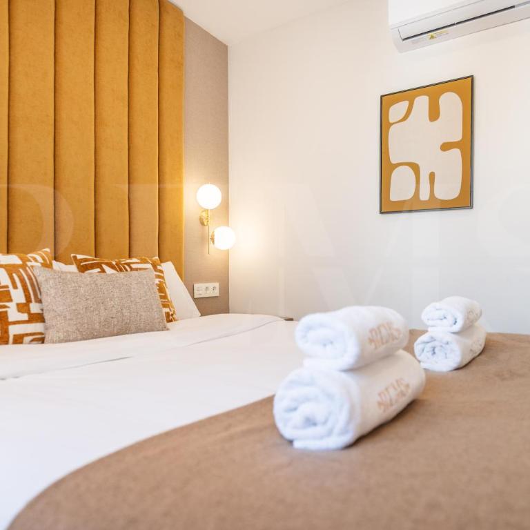 Modern and bright 3 BR apartment with balcony REMS - Apartamento de 3 dormitorios - 20