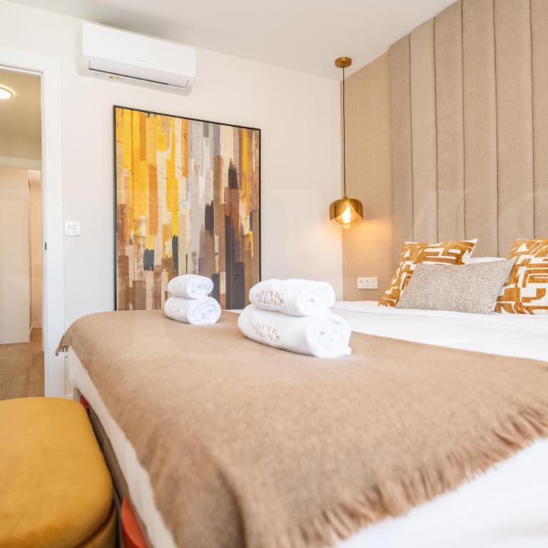 Modern and bright 3 BR apartment with balcony REMS - Apartamento de 3 dormitorios - 15