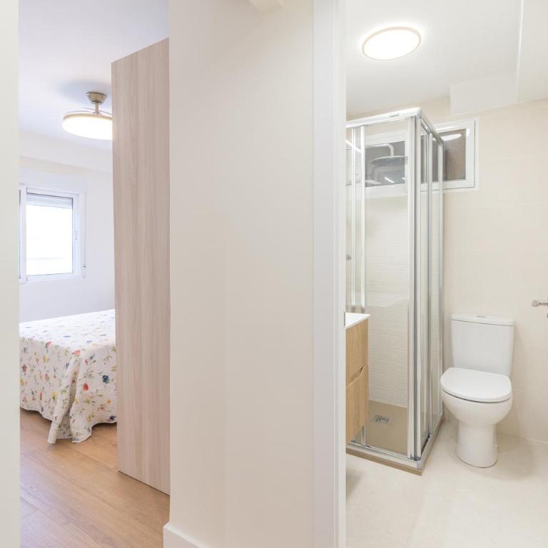 Recién reformado con vistas en calle del Mar - Apartamento de 3 dormitorios con vistas al mar - 9