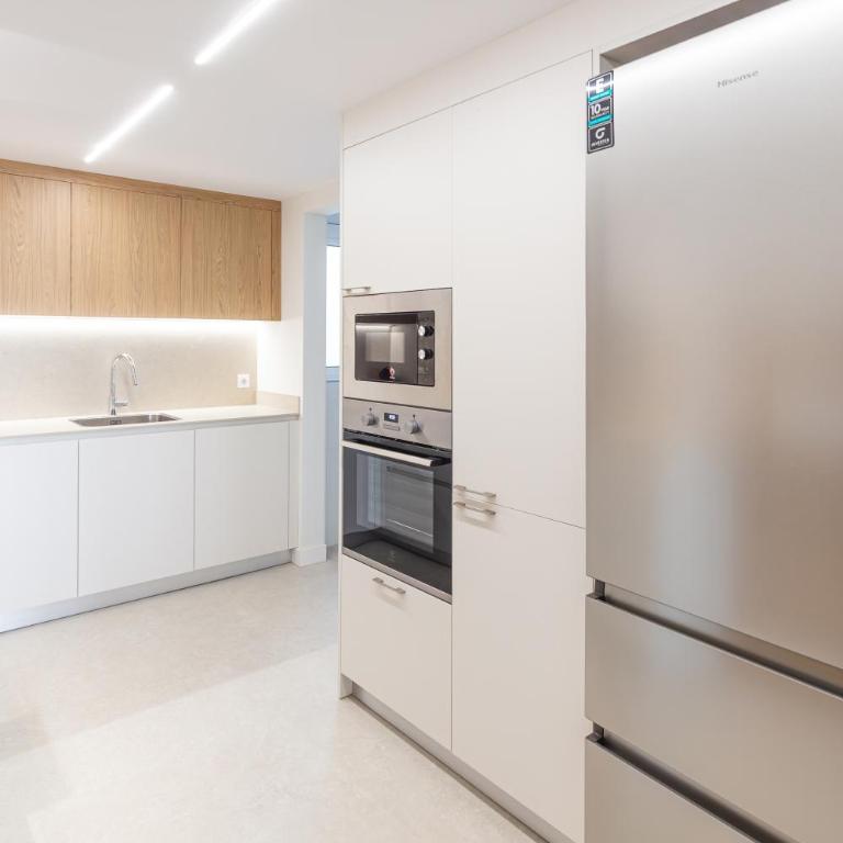 Recién reformado con vistas en calle del Mar - Apartamento de 3 dormitorios con vistas al mar - 20