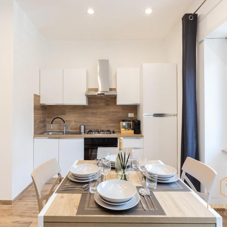 Imperium Consolae - 3 BDRM, 200mt to Metro, Terrace, A-C - Appartamento con 3 Camere da Letto - 24