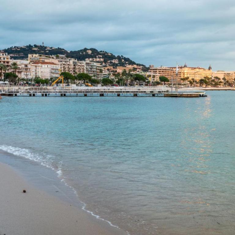 La Suite Paloma - Centre Cannes - 1min Palais des Festivals - Deluxe Apartment mit 2 Schlafzimmern - 40