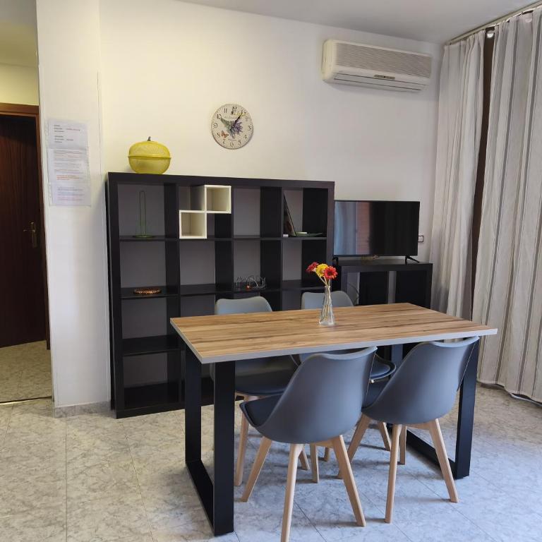 Apartment TERRASSES Parking WIFI Fenals Beach - Apartamento de 1 dormitorio con vistas a la ciudad - 18