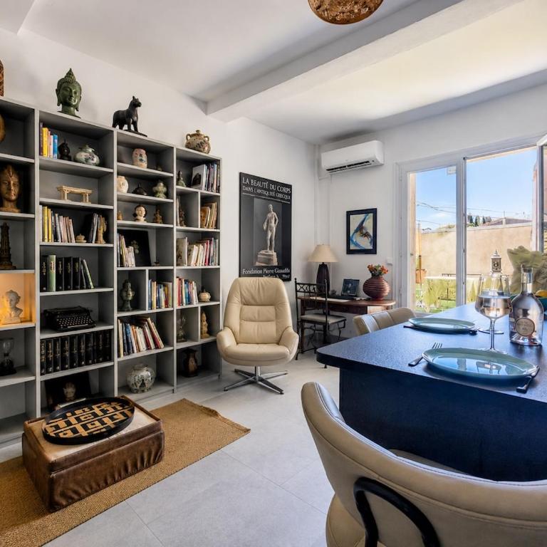 Le Salon Bleu - Histoire de Vaison - Appartement 1 Chambre - 2