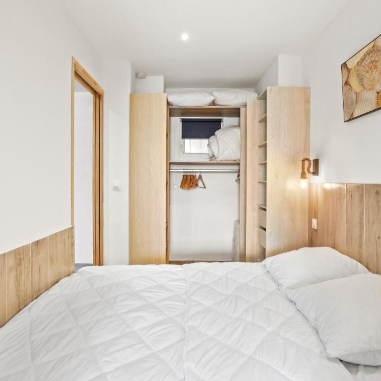 Appartement à 100m de la plage - Studio Apartment with Sea View - 9