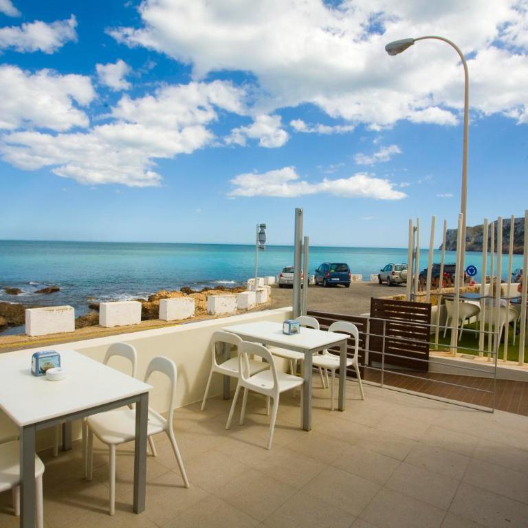 Apartamento Caleta en Dénia primera línea con pista de pádel, piscina y vistas al mar by Family Homes Rentals - Apartamento de 2 dormitorios con terraza y vistas al mar - 25