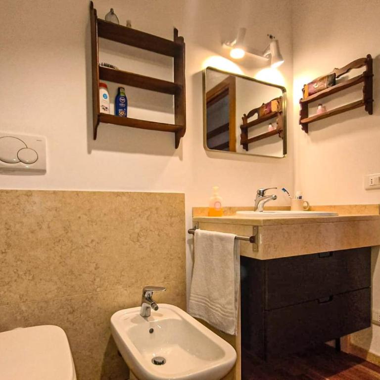 Alessandra's Cozy Venice- Quiet Double Room & Private Bathroom with sharing kitchen - Camera Matrimoniale - 4