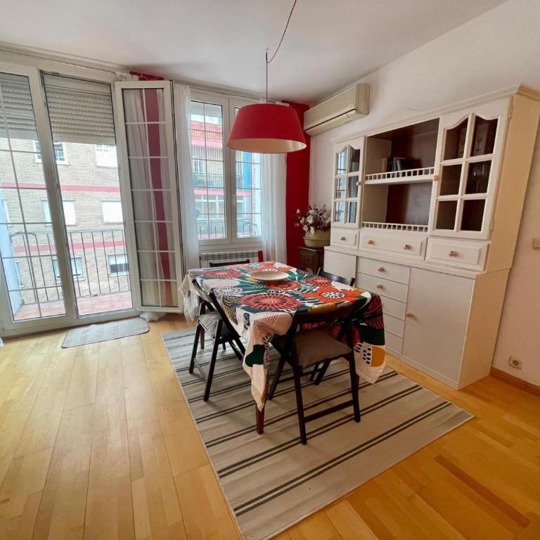 Maravilloso alojamiento en Zaragoza - Apartamento de 2 dormitorios - 7