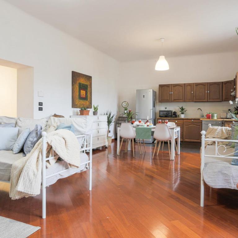 Appartamento La Fenice - Appartamento con 2 Camere da Letto - 1