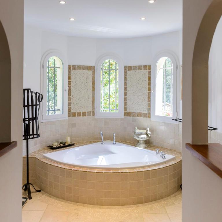 Villa Clara luxery house on Pont Royal Golf - Villa - 44