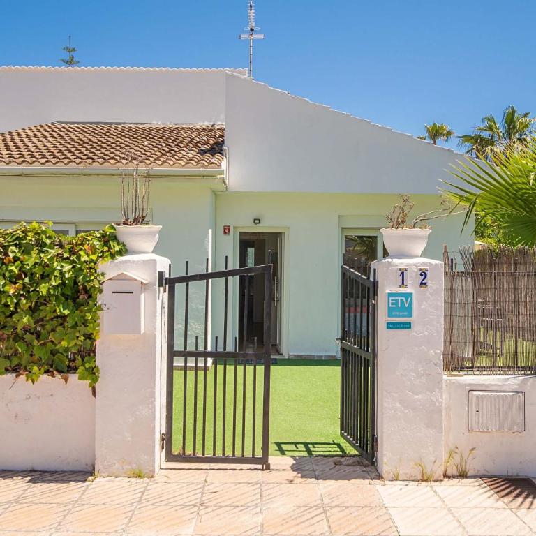 Beach Villa Ribot II by Sealand Villas - Villa con piscina privada - 12