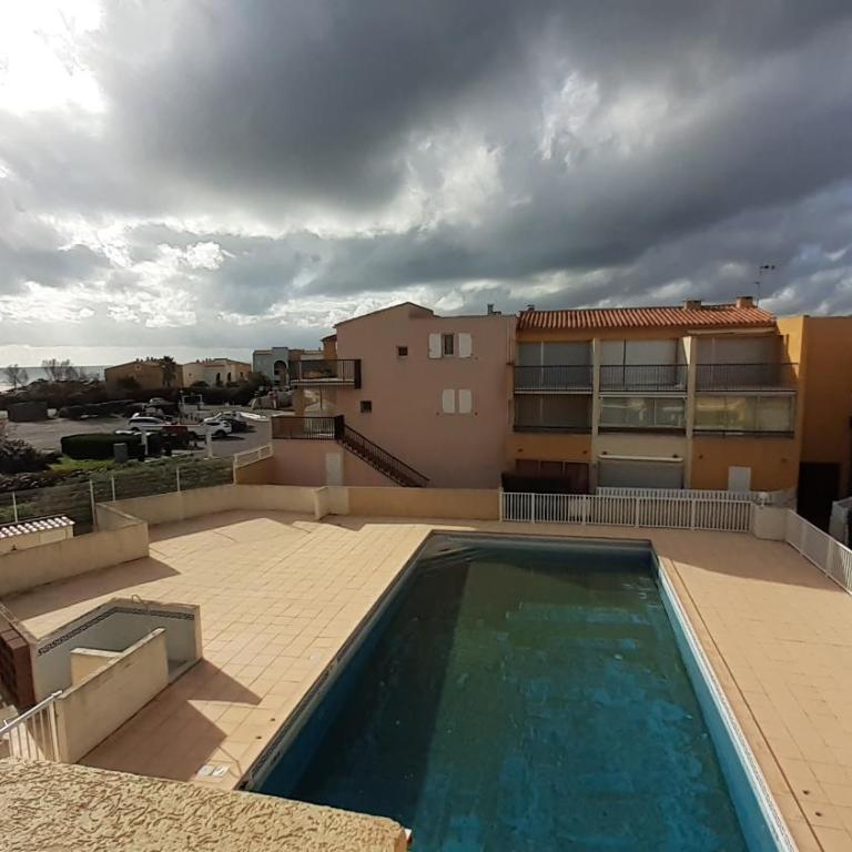 AQUAPLAGE Joli T2 piscine proche plage Richelieu AQUAPLAGE Cap d'Agde - Apartment with Pool View - 17