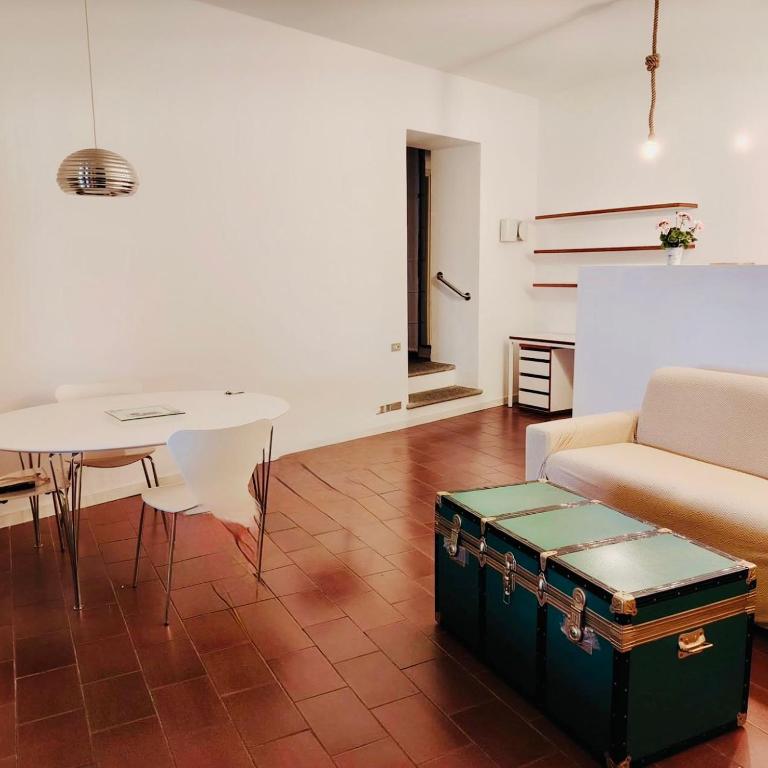 Renzo - One-Bedroom Apartment - 12