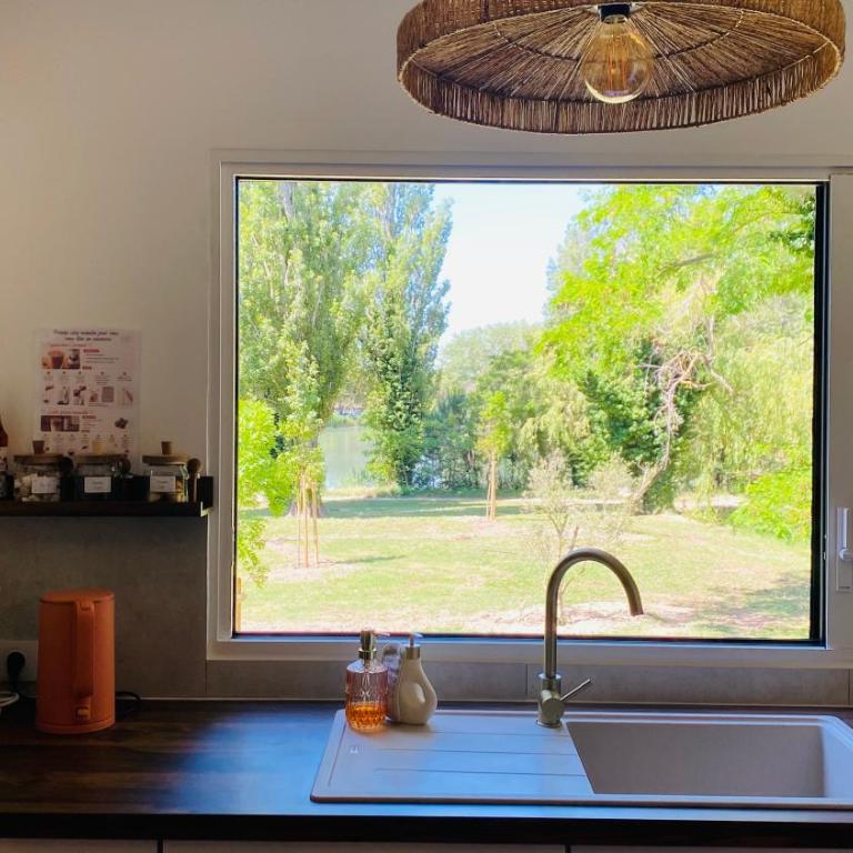 Appartement Suite Ananda, Spa Balnéo, vue lac, parking gratuit, cuisine tout équipée, wifi, refait à neuf tout confort, idéal pour une escapade détente - Apartamento de 1 dormitorio - 24