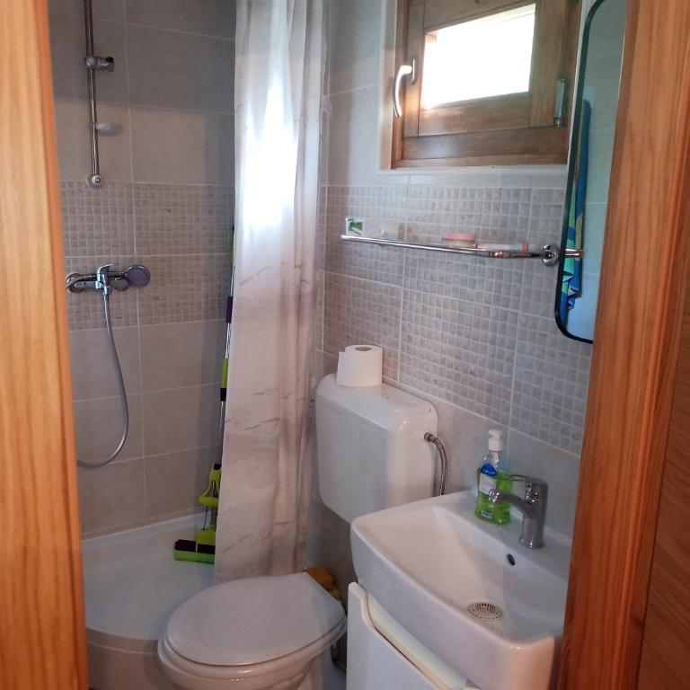 Brvnara Ilidža - Kuća sa 2 Spavaće Sobe - 20