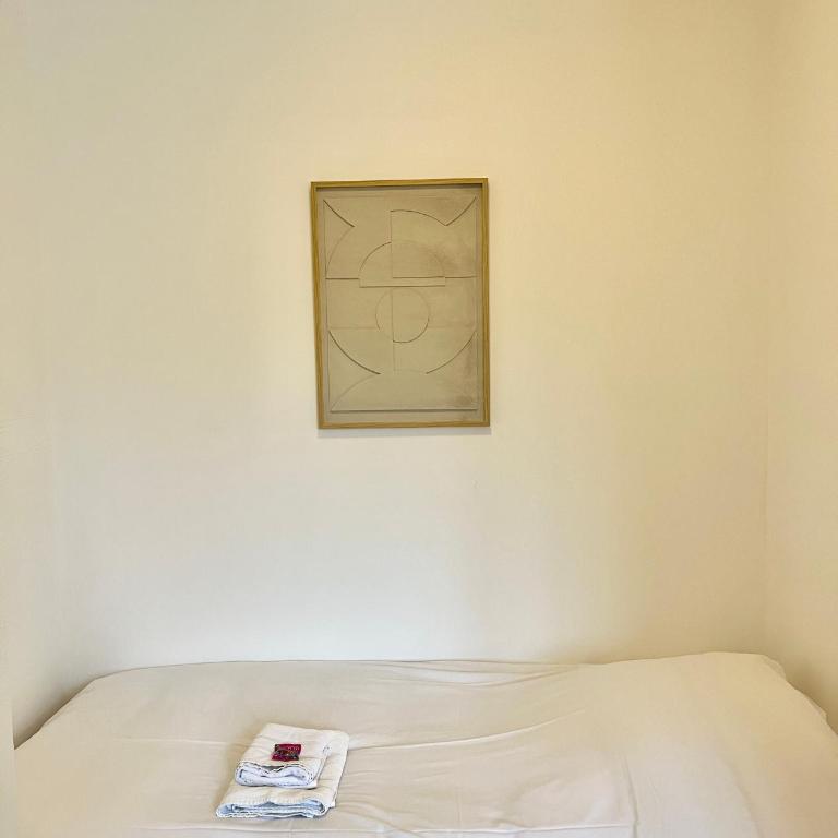 Le Grand Refuge - Chambre 11 - 3 personnes - Chambre Familiale avec Salle de Bains - 13